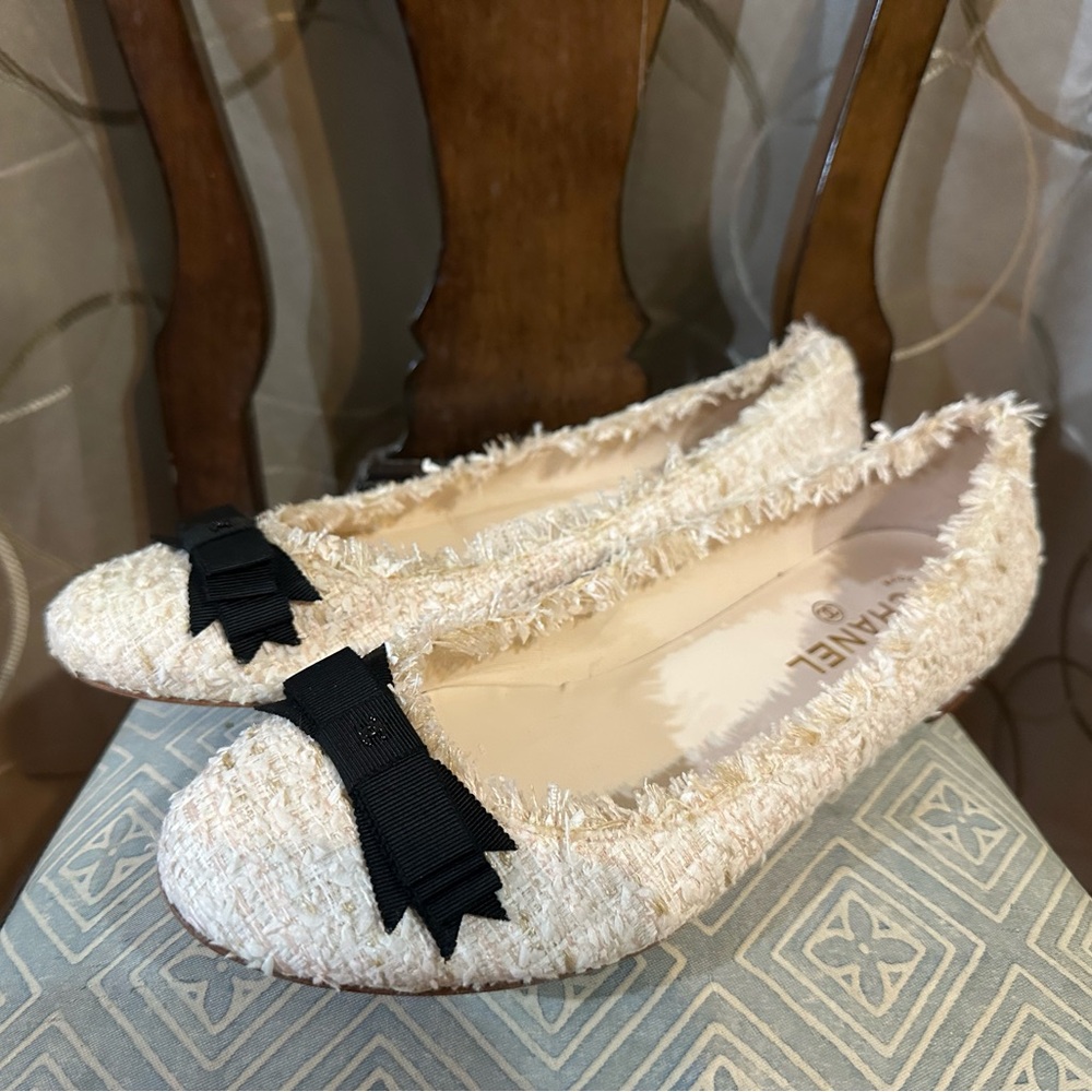 Chanel Beige Boucle Tweed Ballet Flats